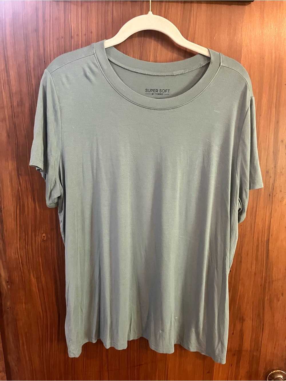 Torrid Sage Green Crew Neck T-Shirt size 2